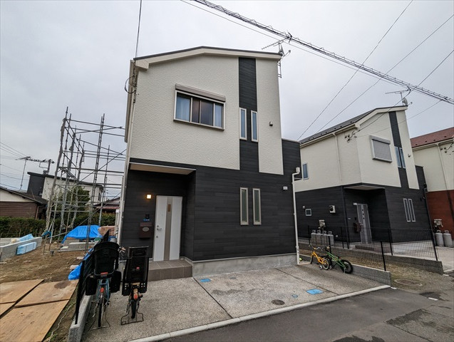 弥勒寺1丁目戸建